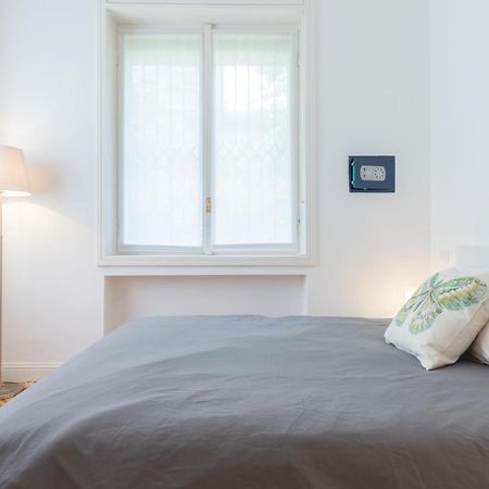 Suite 15Min Duomo - Well Connected With Center Милано Екстериор снимка